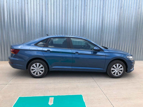Imagen 6 de 15 de Volkswagen Jetta 2019 1.4 Trendline At