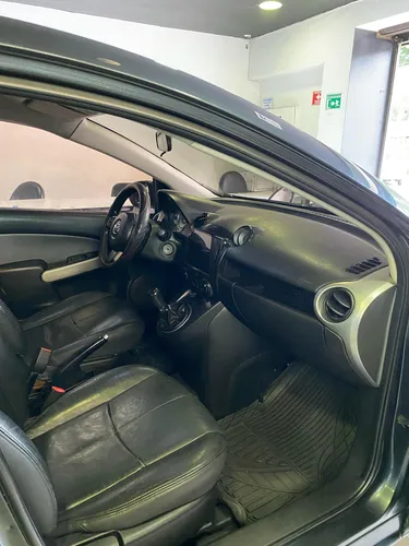 Mazda 2 Hb 2010 Mecánico 1.5