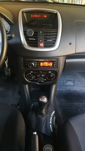 Peugeot 207 2013 1.4 Allure 75cv