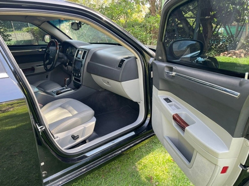 Imagem 14 de 15 de Chrysler 300c 5.7 Blindado