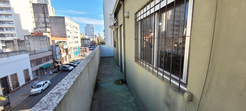 Imagen 14 de 17 de Departamento En Venta!! 45 E/1 Y 2, La Plata - 1 Dormitorio, Al Frente