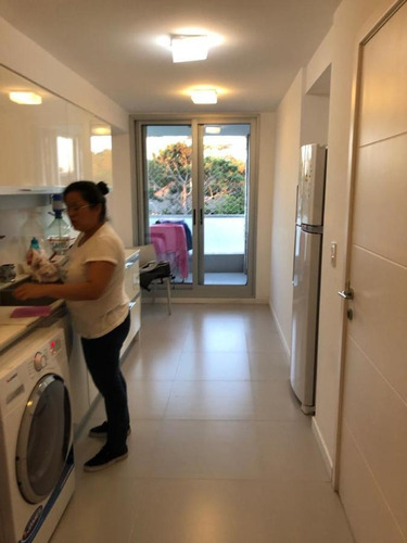 Imagen 6 de 11 de Alquiler Lumiere Punta Del Este 1era Enero - Parada 28 De La Mansa