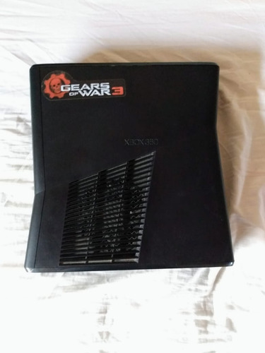 Xbox 360 Slim 4gb, Disco 500gb, 2 Controles, 24 Juegos