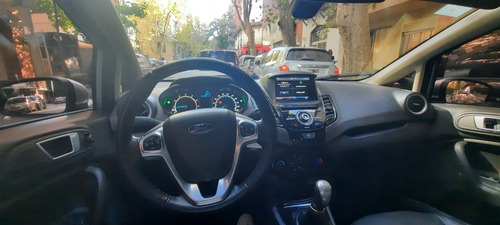 Ford Fiesta Kinetic Design 1.6 Design 120cv Titanium 2014