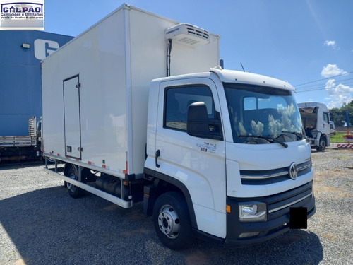 Imagem 3 de 15 de Vw Express Prime (2020) Baú Refrigerado