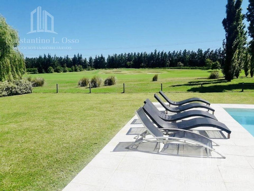 Imagen 7 de 14 de Hermosa Casa En Barrio Golf - Nordelta