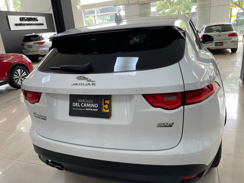 Imagen 3 de 12 de Jaguar F - Pace