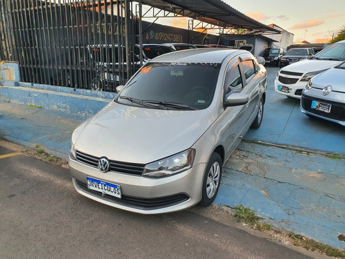 Volkswagen Voyage 1.0 Tec Total Flex 4p