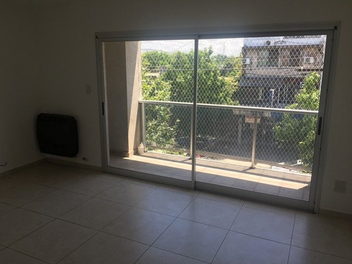 Imagen 7 de 30 de Impecable Dto 2 Ambientes Balbin 400 San Miguel Amenities