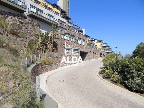 Apartamento Cerro San Antonio Piriápolis 2 Dorms Venta Ap101246