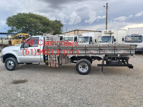 Ford F-4000 Ano:2019 Carroceria Completa
