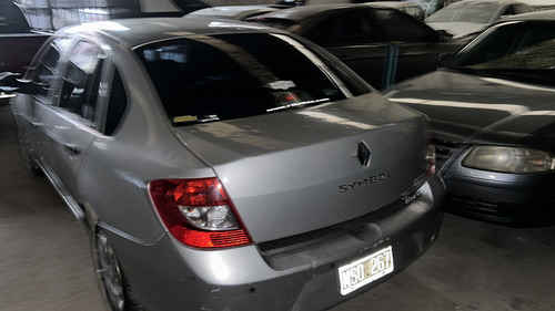 Renault Simbol Autentique 1.6 Pack Ii Chocado No Granizado