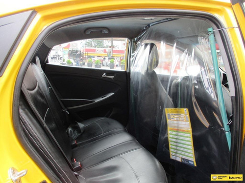 Taxi Hyundai I25