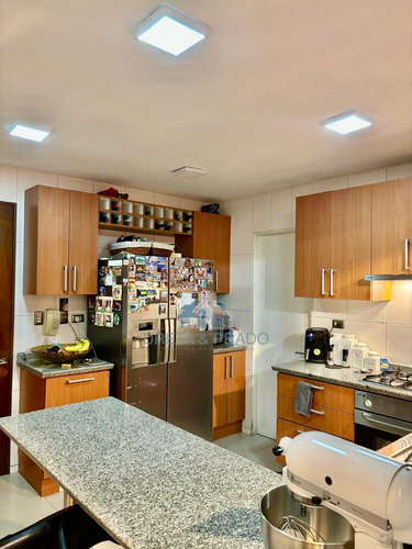 Preciosa Casa En Condominio, San Carlos De Apoquindo
