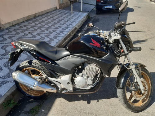 Imagem 2 de 6 de Honda Cb 300