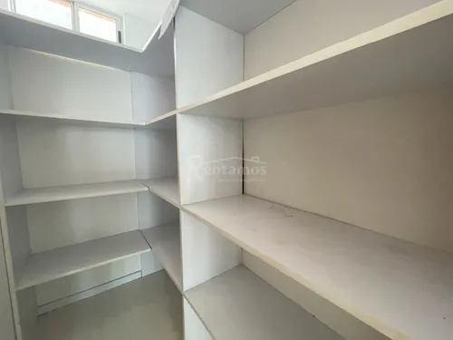 Apartamento En Venta En Benedictinos. Cod V776062