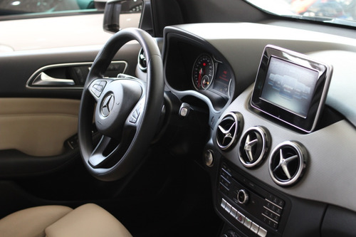 Mercedes B200 1.6 Turbo 2016