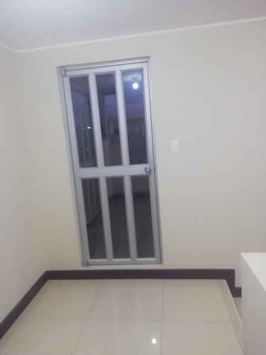 Imagen 4 de 11 de Cómoda Suite Para Estudiante, O Profesional .