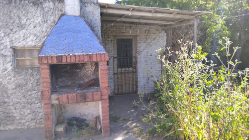 Imagen 20 de 26 de Casa 6 Amb. En Venta En Merlo Lote Grande