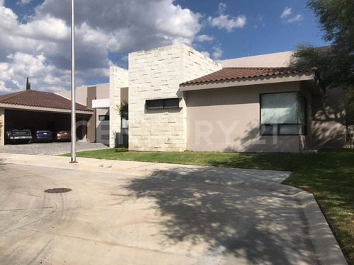 Imagen 6 de 16 de Casa Residencial San Lorenzo Celaya