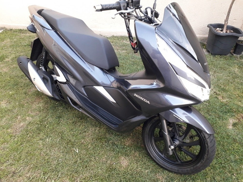 Imagem 4 de 10 de Honda Pcx