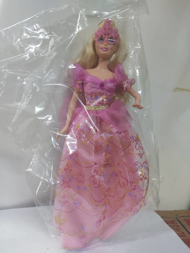 Muñeca Barbie Prácticamente Nueva.