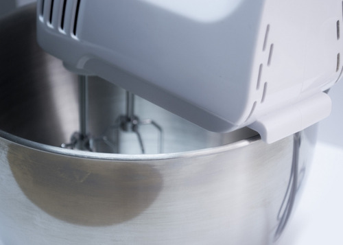 Batidora De Mano Peabody Pe-hma550 300w 4 Velocidades Blanca