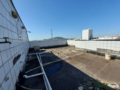 Imagem 10 de 12 de Cobertura Na Praia Da Enseada Com 1 Piscina - 2 Dormitórios - Lazer Completo - Praia Da Enseada - Guarujá/sp - Ap05266 - 68232125