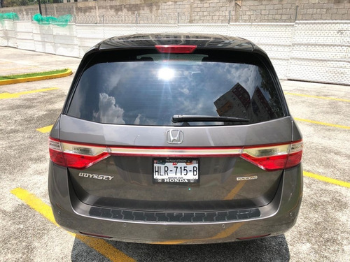 Imagen 4 de 15 de Honda Odyssey Touring 2013 Piel Dvd Factura Agencia Honda