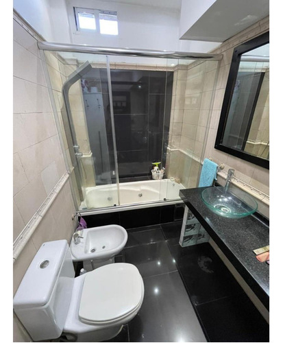 Imagen 7 de 25 de Venta En Bloque, Galpón Mas Viviendas