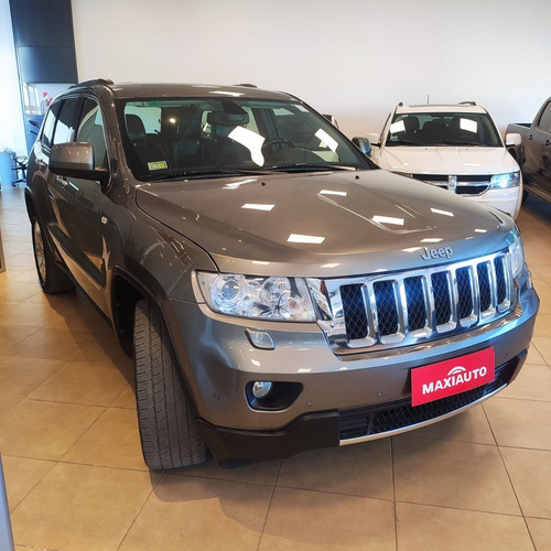 Imagen 2 de 14 de Jeep Grand Cherokee Overland