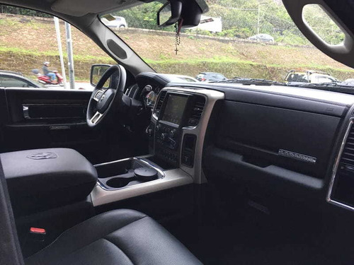 Dodge Ram 2500 Laramie 6.7tdi 24v 4x4 C.d.