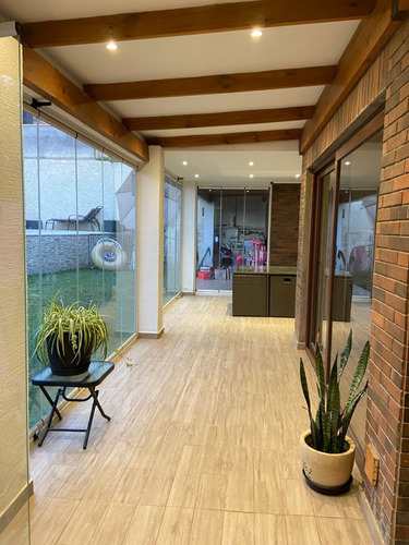 Oportunidad! Hermosa Casa En Alto Macul