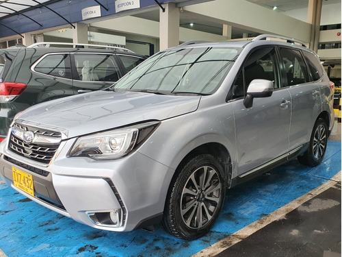 Subaru Forester 2.0 Xt