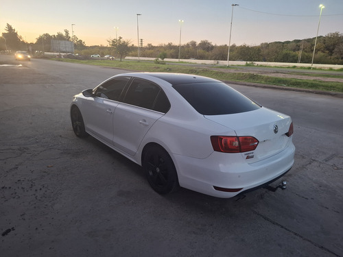 Volkswagen Vento 2.5 Luxury 170cv Tiptronic