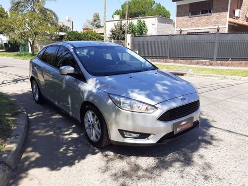 Ford Focus 2.0 Se Manual 4 Puertas
