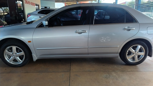 Honda Accord 3.0 V6 Ex 4p