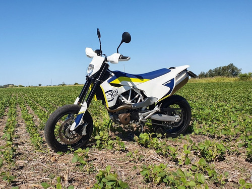 Husqvarna 701 Supermoto