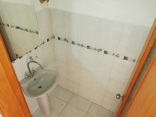 Imagen 16 de 30 de Venta Casa En Colinas De Los Chaguaramos