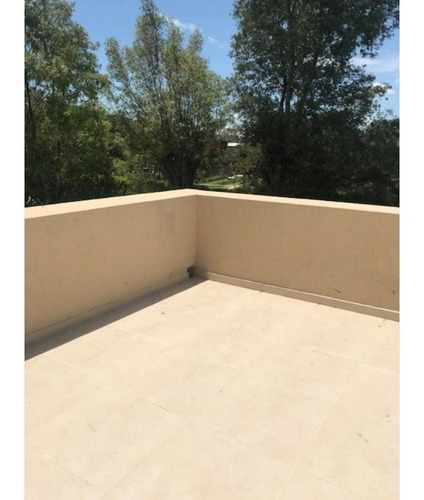 Imagen 20 de 25 de Excelente Casa De 4 Ambientes En Venta En Las Orquideas