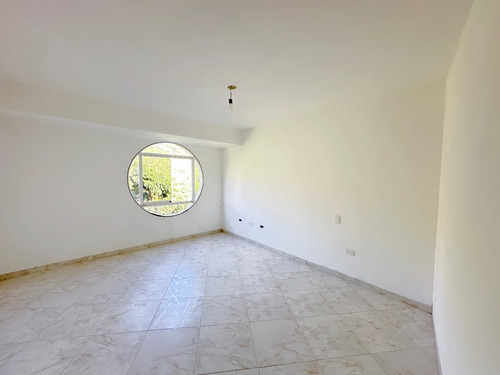 Apartamento En Venta En Terrazas De La Tahona