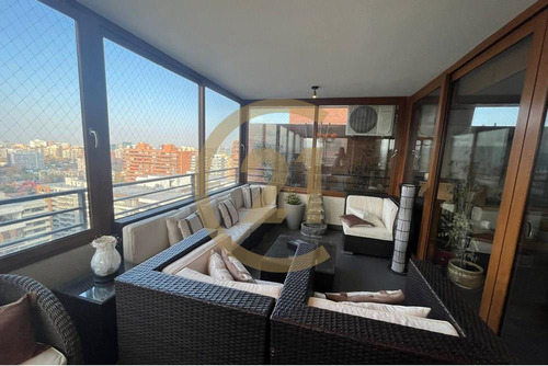 Excelente Departamento En Venta En Las Condes