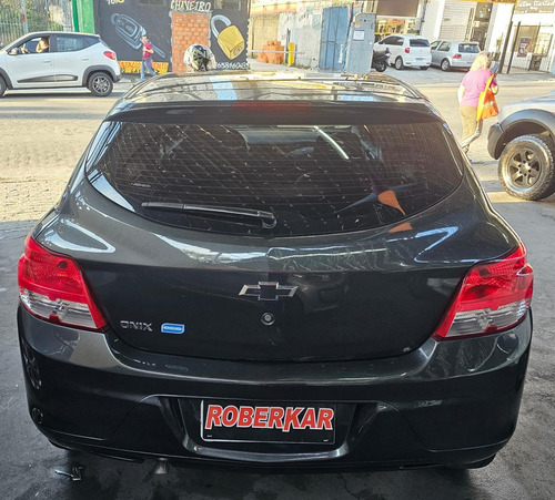 Chevrolet Onix 1.0 Joy 5p