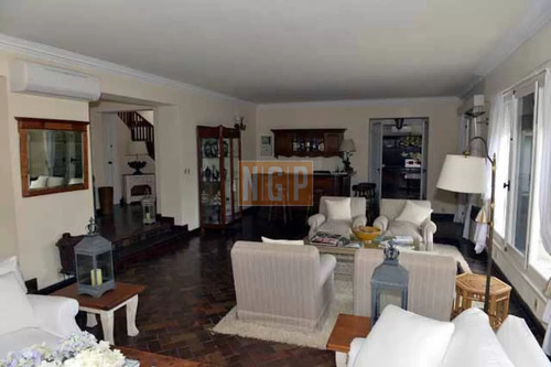 Hotel Boutique ---- Terreno 4.000 Mts Cubiertos 700 Mts