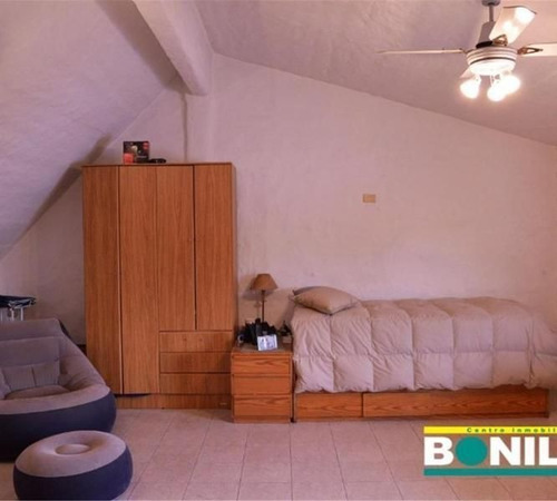 Imagen 20 de 25 de Casa 5 Ambientes Venta Villa Pueyrredon