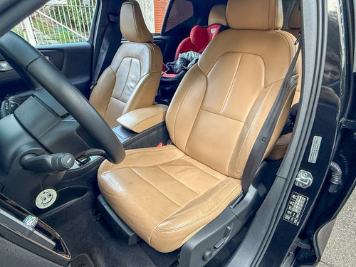 Volvo XC40 2.0 T5 Momentum Awd 5p