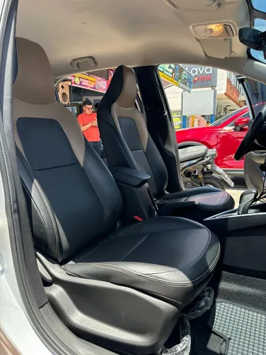 Chevrolet Onix PREMIER HB 1.0 AT