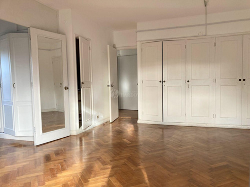 Venta Casa Con Renta Carrasco 4 Dormitorios Jardin Piscina Destino Vivienda Oficina Desarrollo Comer