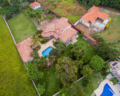 Imagem 1 de 18 de Condomínio Aldeia Da Serrinha - Chácara 621m² A/c - Estuda Permuta - Ch00075 - 69503331