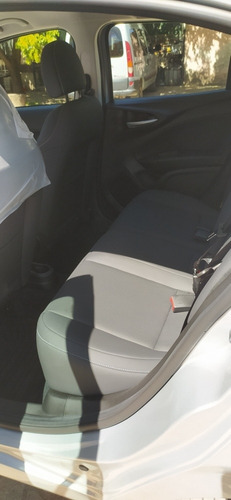 Fiat Cronos 2021 1.8 16v Precision At6 Pack Premium